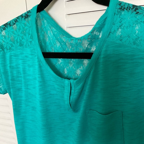 Express tee - tops  woman’s (2-packs) - Picture 14 of 16